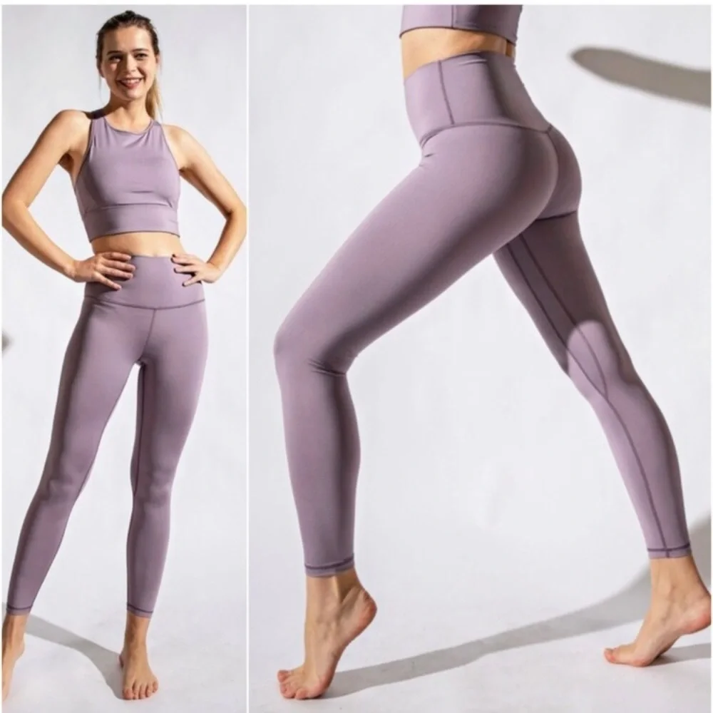 LAST PAIR: Luxury butter compression yoga pants - Picture 4 of 5